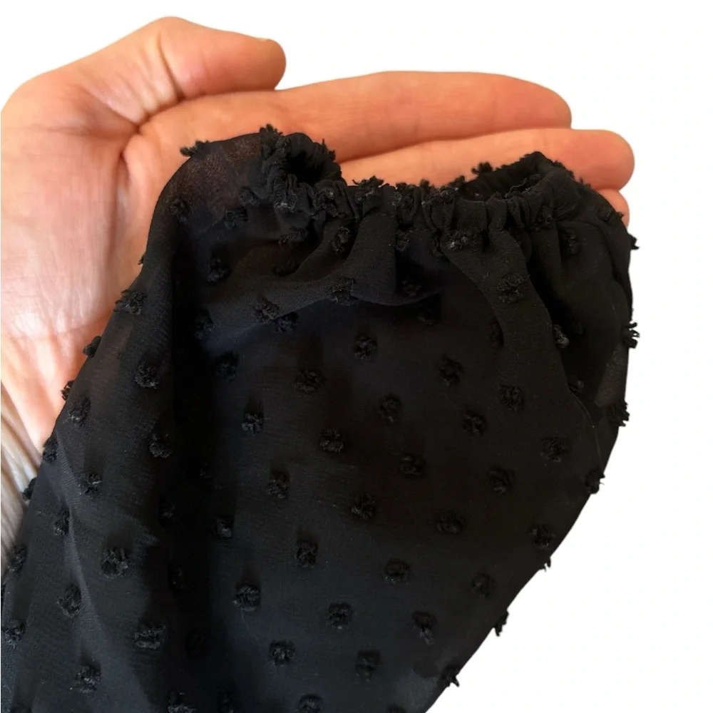 Forever 21 - Sheet Black Cropped Long Sleeve Top